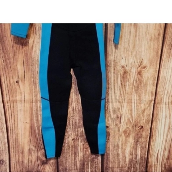 Women's Black and Blue Wetsuit women / youth 3/2mm surfing, diving, neoprene - Picture 9 of 10